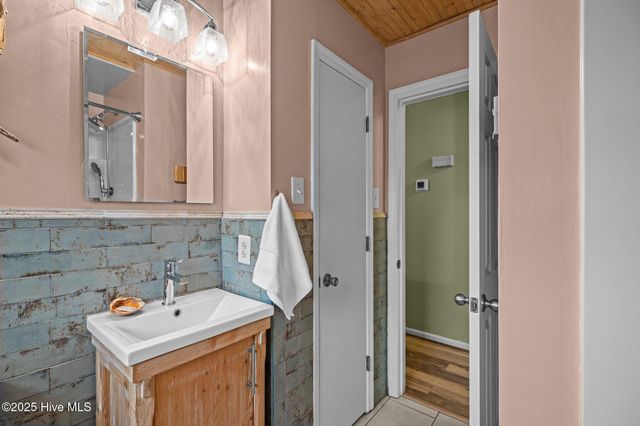 106 Norman Circle, Oriental, NC 28571