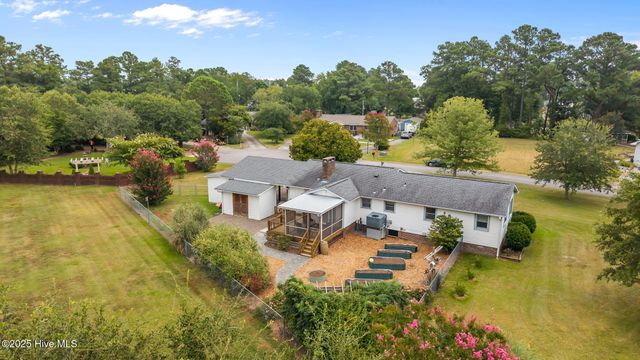 106 Norman Circle, Oriental, NC 28571