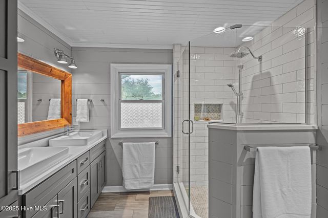 106 Norman Circle, Oriental, NC 28571