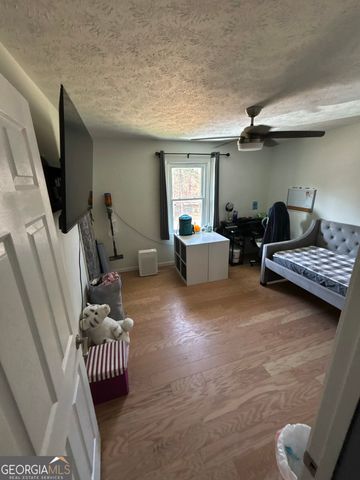 4034 Weeks Drive, Kennesaw, GA 30144