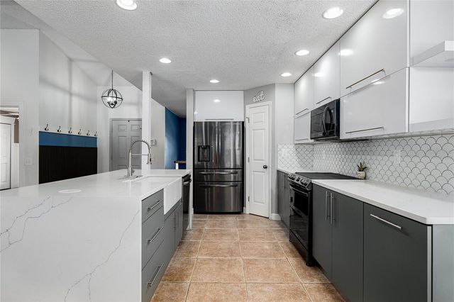 4008 KINGSFIELD DRIVE, Parrish, FL 34219