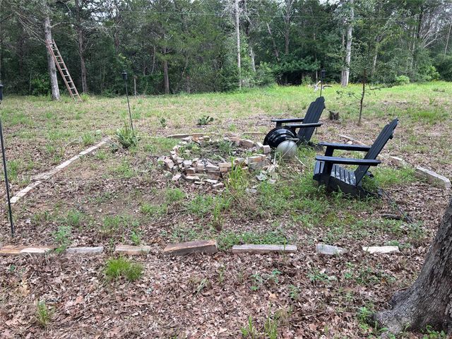 120 Rocky LN, Bastrop, TX 78602