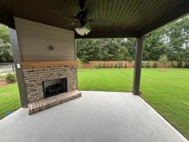 101 Haverling Pass, Hampton, GA 30228