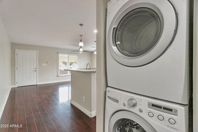 5206 S 11TH Avenue, Phoenix, AZ 85041