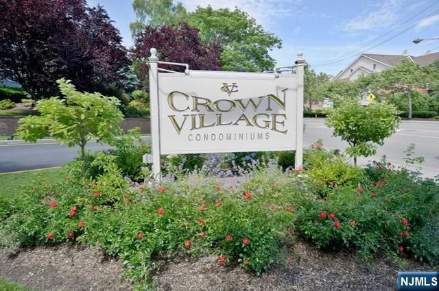 400 Crown Court 581, Edgewater, NJ 07020