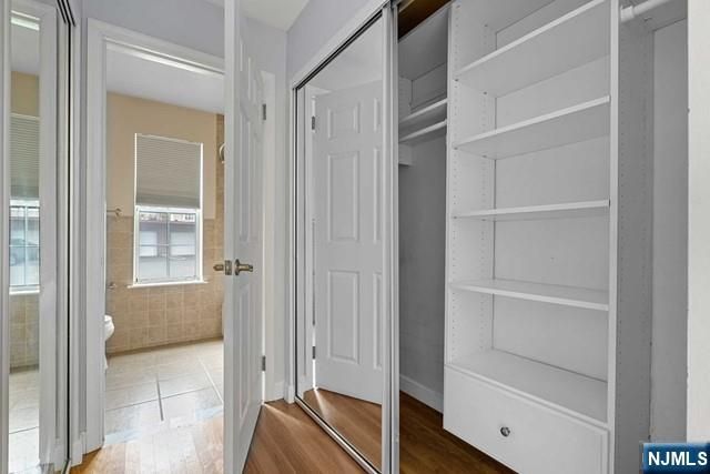 400 Crown Court 581, Edgewater, NJ 07020