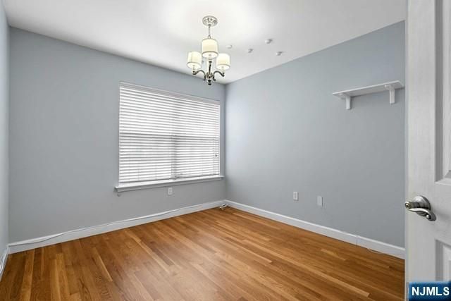 400 Crown Court 581, Edgewater, NJ 07020