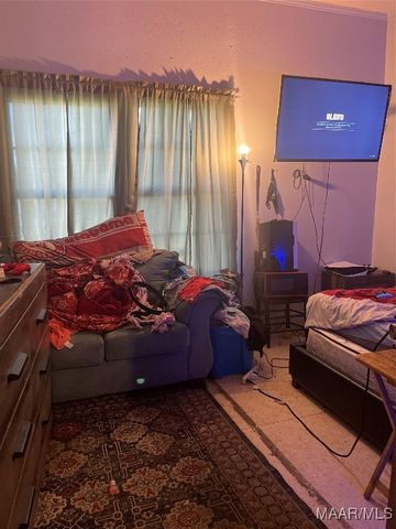 810 Minter Avenue, Selma, AL 36701