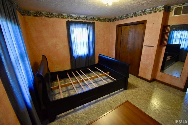 7748 Zion Road, Tell City, IN 47586