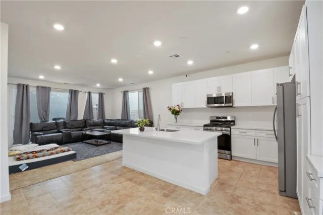 3677 S Nexa Paseo, Ontario, CA 91761