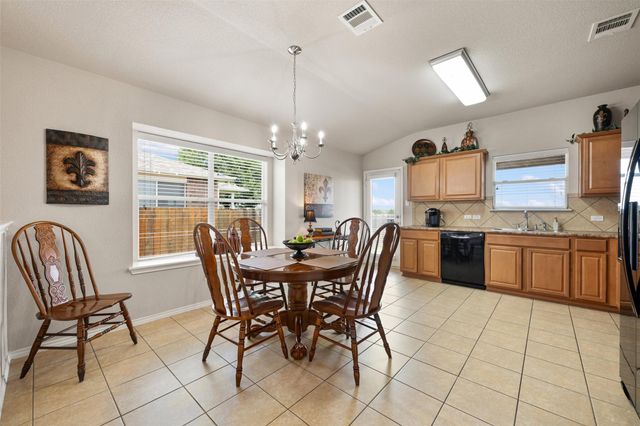 1304 Hensley DR, Leander, TX 78641