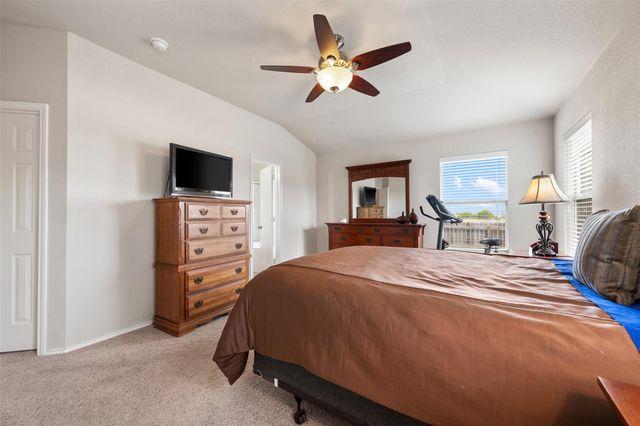1304 Hensley DR, Leander, TX 78641
