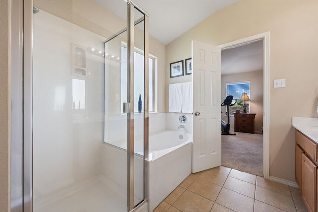 1304 Hensley DR, Leander, TX 78641
