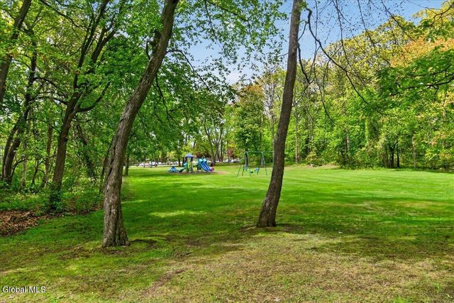 14 Mountain View Avenue, Colonie, NY 12205
