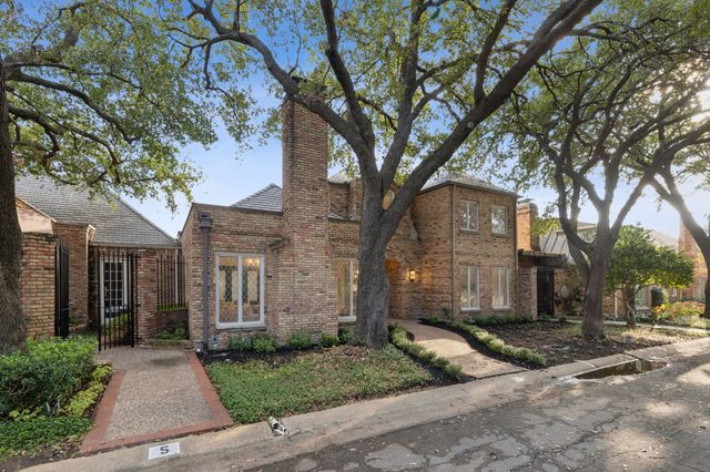 6 Saint Laurent Place, Dallas, TX 75225