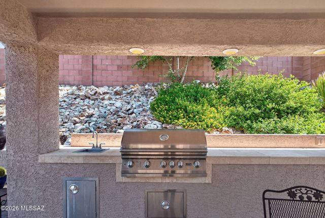 3426 W Copper Spirit Drive, Marana, AZ 85658