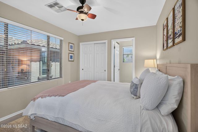 3426 W Copper Spirit Drive, Marana, AZ 85658