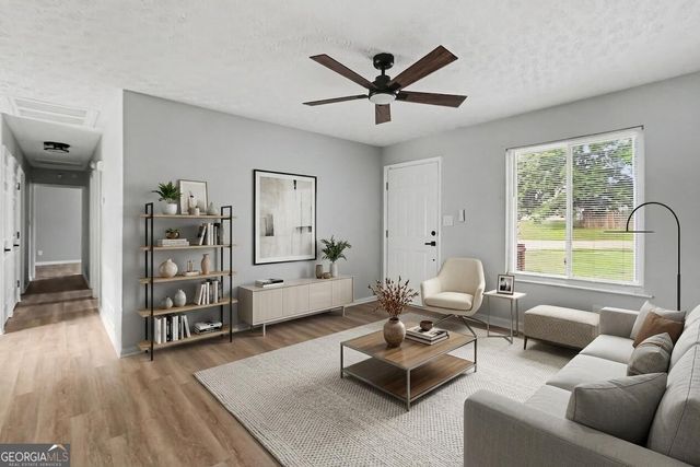 8908 Thomas Road, Jonesboro, GA 30238