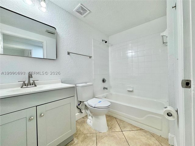 507 Belmont Ln 507, North Lauderdale, FL 33068