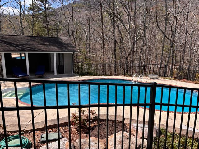 1558 Powder Springs Circle, Flintstone, GA 30725