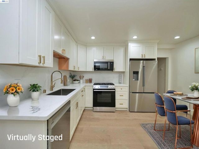 415 Berkeley Park Blvd, Kensington, CA 94706