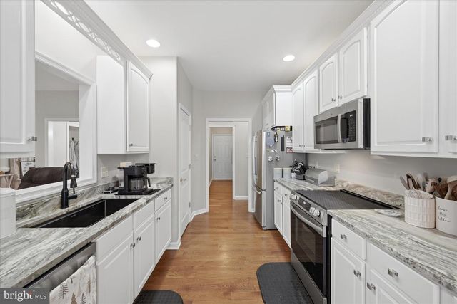 22 LURE CT, Inwood, WV 25428