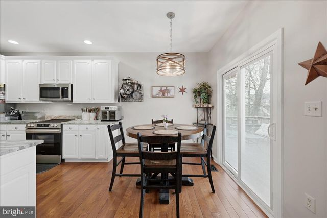 22 LURE CT, Inwood, WV 25428