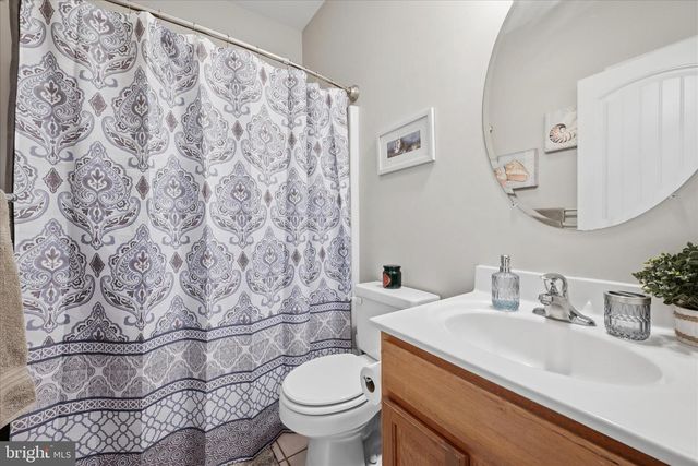 22 LURE CT, Inwood, WV 25428