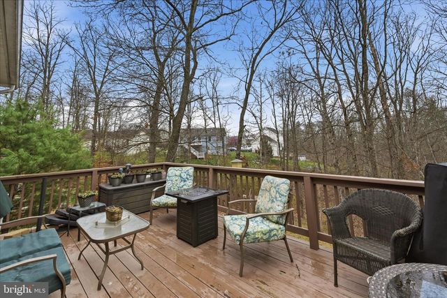 22 LURE CT, Inwood, WV 25428