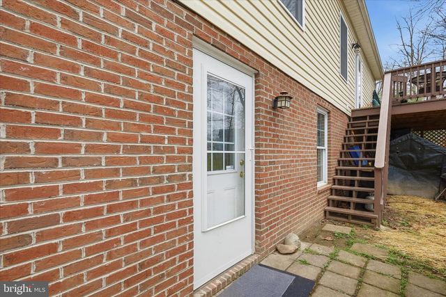 22 LURE CT, Inwood, WV 25428