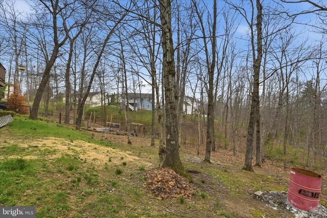 22 LURE CT, Inwood, WV 25428