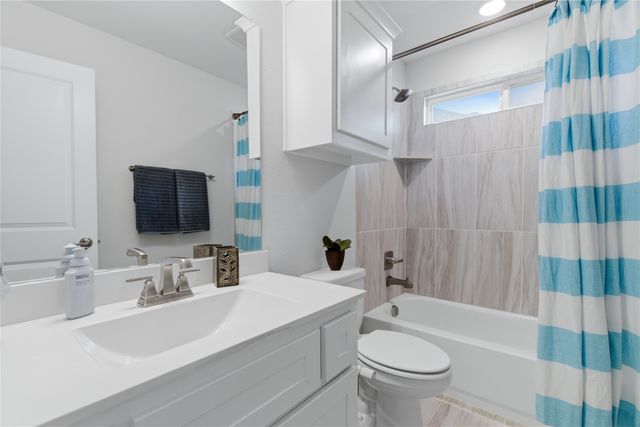 924 Pilatus Lane, Fate, TX 75087