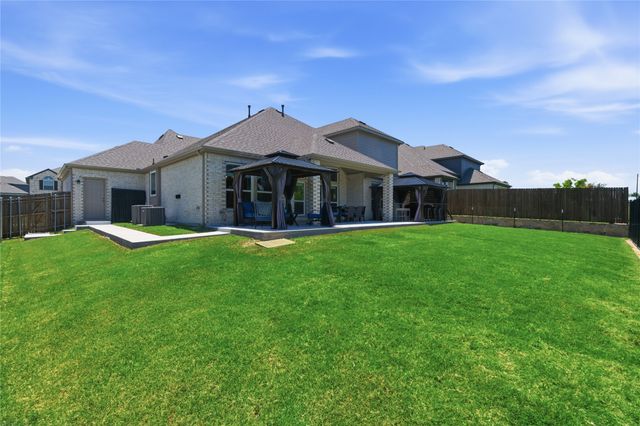 924 Pilatus Lane, Fate, TX 75087