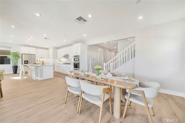 240 Autumn Way, Rancho Mission Viejo, CA 92694