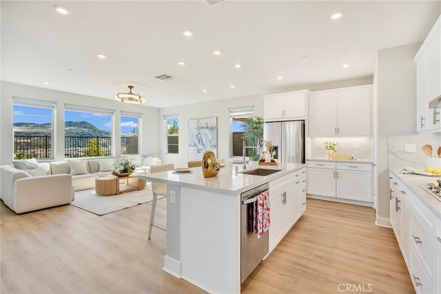 240 Autumn Way, Rancho Mission Viejo, CA 92694