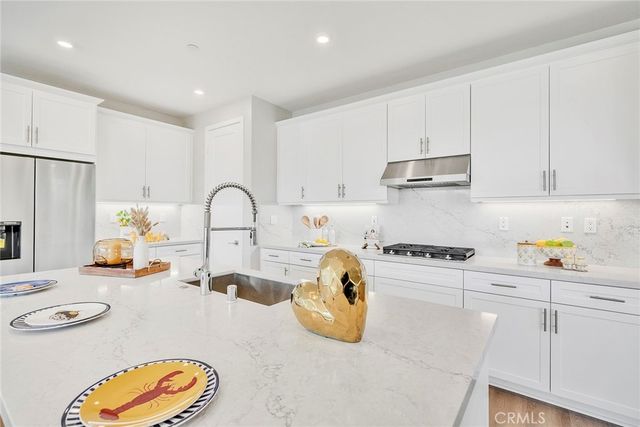 240 Autumn Way, Rancho Mission Viejo, CA 92694