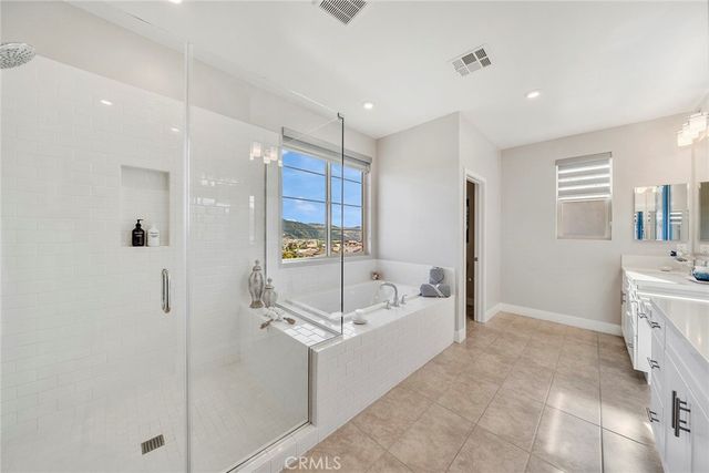 240 Autumn Way, Rancho Mission Viejo, CA 92694
