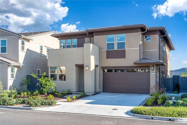 240 Autumn Way, Rancho Mission Viejo, CA 92694