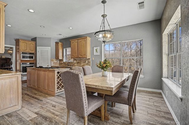 28310 E 6th Place, Catoosa, OK 74015