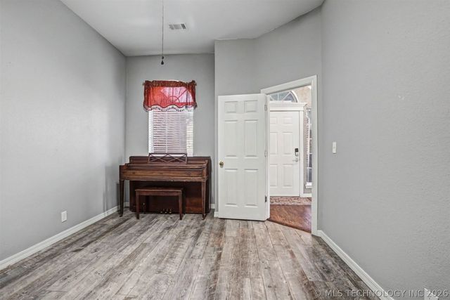 28310 E 6th Place, Catoosa, OK 74015