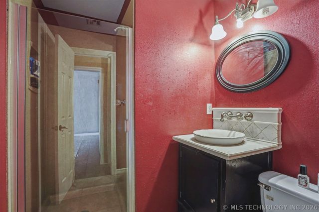 28310 E 6th Place, Catoosa, OK 74015