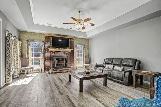 28310 E 6th Place, Catoosa, OK 74015