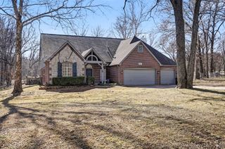 28310 E 6th Place, Catoosa, OK 74015