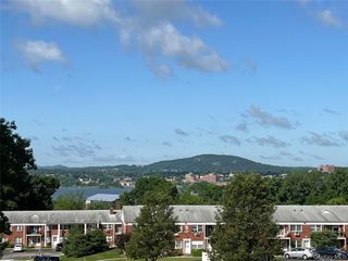 6 Colonial Road 70, Beacon, NY 12508