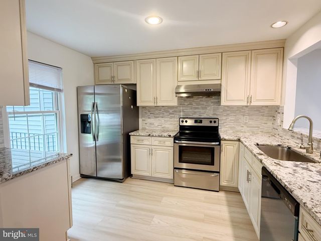 8545 HARVEST VIEW CT, Ellicott City, MD 21043