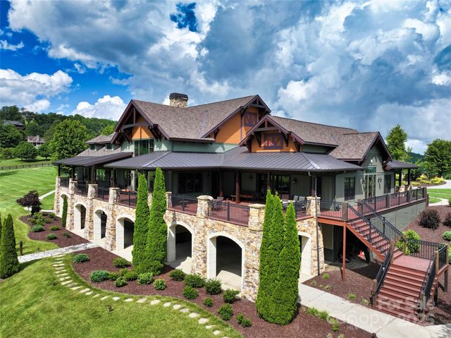 416 Summerset Drive 83, Hendersonville, NC 28792