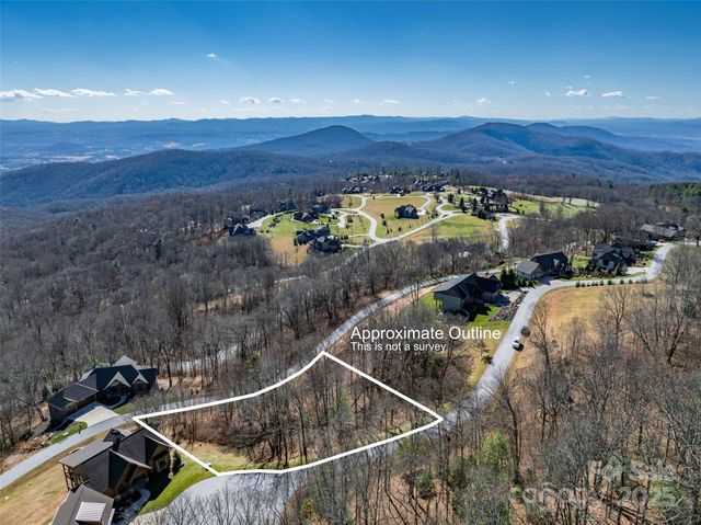 416 Summerset Drive 83, Hendersonville, NC 28792