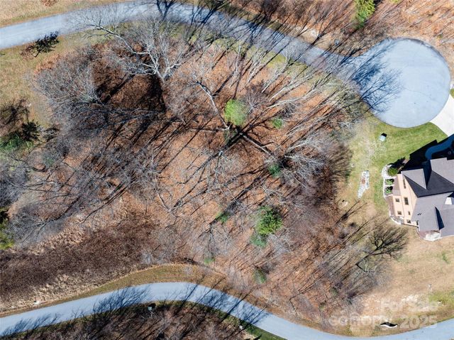 416 Summerset Drive 83, Hendersonville, NC 28792