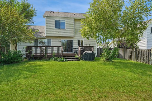 625 SE Redbud Court, Waukee, IA 50263