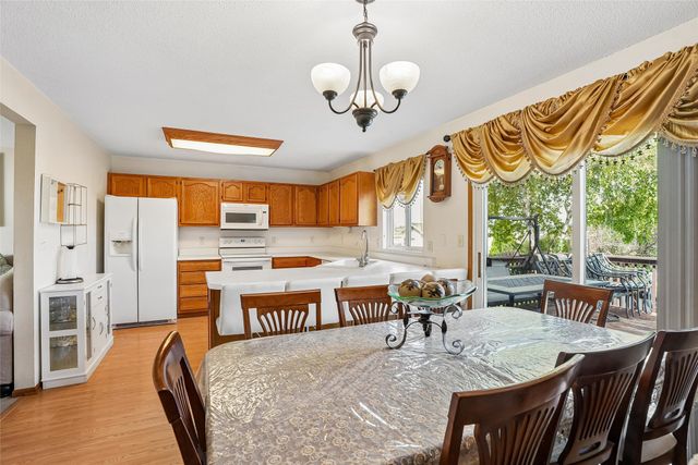 625 SE Redbud Court, Waukee, IA 50263